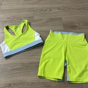 MATCHING NEON WORKOUT SET